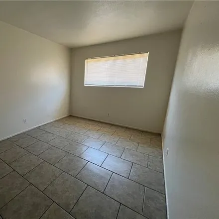Image 5 - 2252 Ellis St Apt B, North Las Vegas, Nevada, 89030 - Apartment for rent