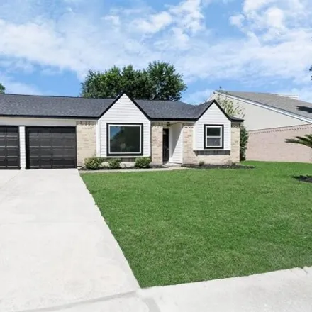 Buy this 3 bed house on 1947 Long Barrel Lane in Missouri City, TX 77489