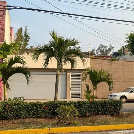 Image 2 - Avenida Revolución, Centro, 96400 Coatzacoalcos, VER, Mexico - House for rent