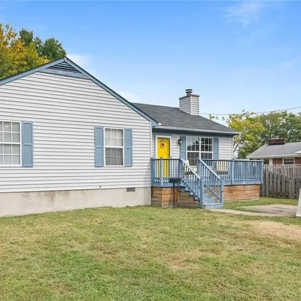 Buy this 3 bed house on 2 Douglas Street in Hampton, VA 23663