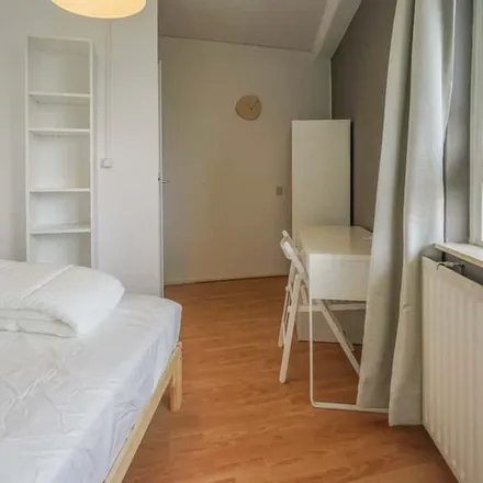 Rent this 4 bed room on Leusdenhof 106 in 1108 CZ Amsterdam, Netherlands