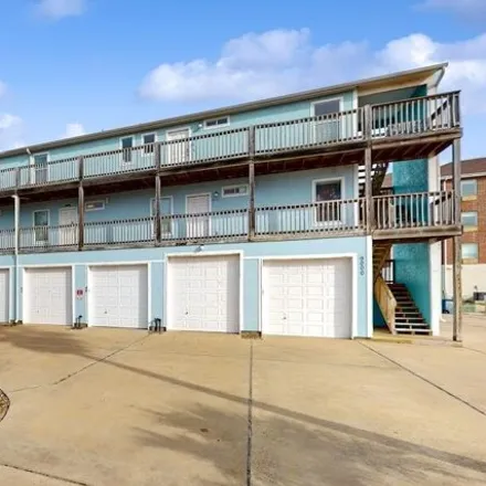 Buy this 1 bed condo on Surfside Courtyard Condos in 15005 Windward Drive, Corpus Christi