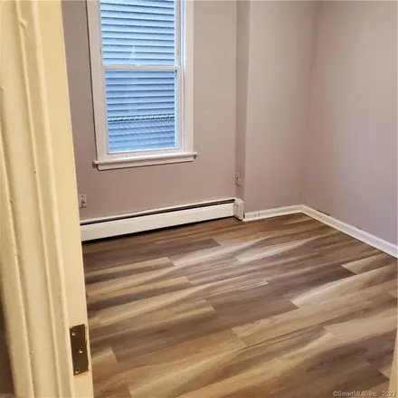 Rent this 3 bed apartment on 314 Bellevue Street in Hartford, CT 06120