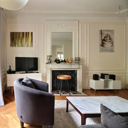 Image 5 - 2 Rue Marinoni, 75007 Paris, France - Apartment for rent