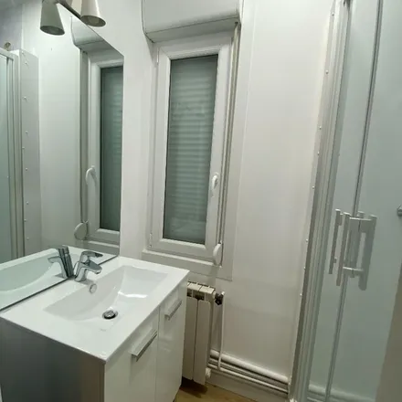 Image 7 - 3 Rue Notre-Dame, 59300 Valenciennes, France - Apartment for rent