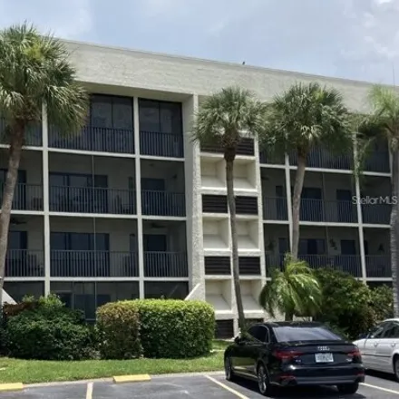 Rent this 2 bed condo on 4151 61st Avenue Terrace West in Manatee County, FL 34210
