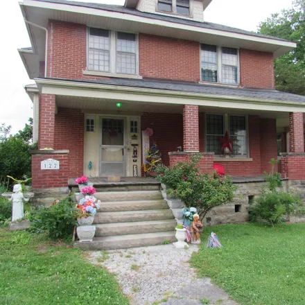 Buy this 4 bed house on 122 French Avenue in Winchester, KY 40391