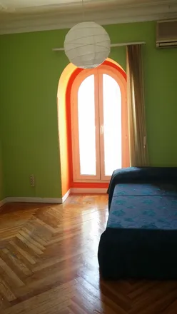 Rent this 8 bed room on Madrid in Calle de Sagasta, 21