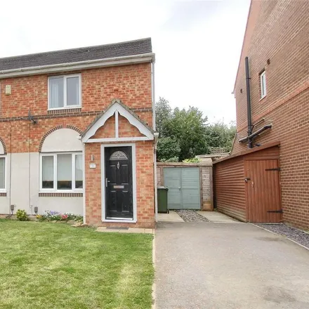 Rent this 2 bed duplex on Talisman Close in Eaglescliffe, TS16 0RT