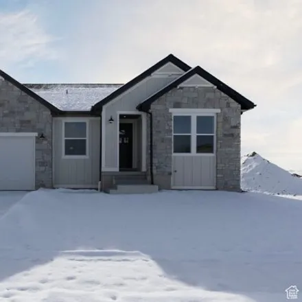 Buy this 3 bed house on 1101 West 2275 South in Syracuse, UT 84075