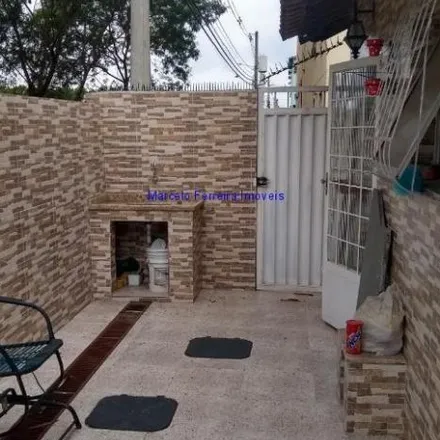 Buy this 2 bed house on Rua Itaioca in Bairro das Graças, Belford Roxo - RJ
