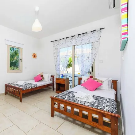 Rent this 3 bed house on Paralimni in Tasou Isaak, 5297 Protaras