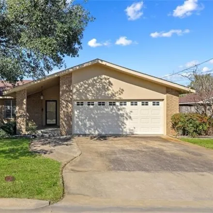 Buy this 4 bed house on 261 South Montgomery Avenue in Giddings, TX 78942
