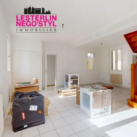 Rent this 4 bed apartment on 35 Place de l'Hôtel de Ville in 76600 Le Havre, France