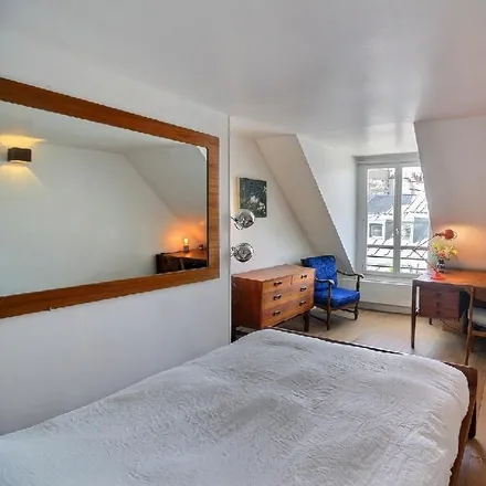 Image 1 - 25 Rue Danielle Casanova, 75001 Paris, France - Apartment for rent