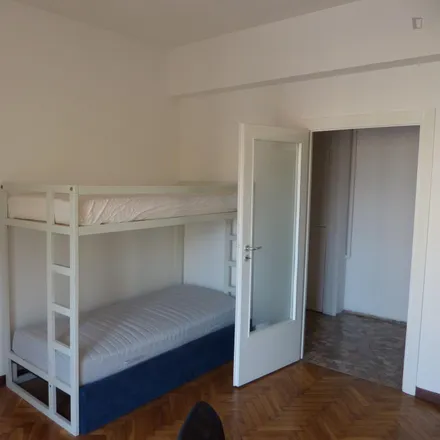 Rent this 2 bed room on Via Palmanova in 127, 20132 Milan MI