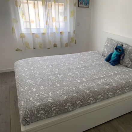 Rent this 2 bed room on unnamed road in 2600-535 Alhandra, São João dos Montes e Calhandriz