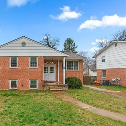 Buy this 5 bed house on 316 Cranbrook Road in Cockeysville, MD 21030