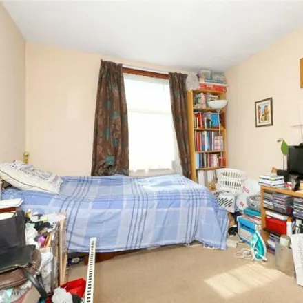 Image 7 - Waldegrave Road, London, N8 0PT, United Kingdom - Townhouse for sale