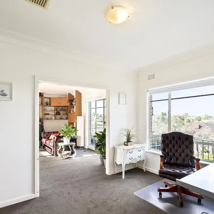 Image 2 - Pinnacle Crescent, Bulleen VIC 3105, Australia - Apartment for rent