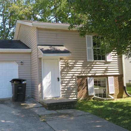 Image 1 - 1122 Dale Drive, Meadowbrook, Winchester, KY 40391, USA - Duplex for sale