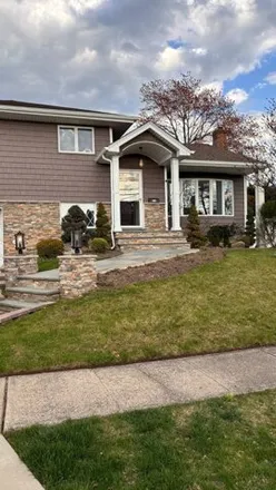 Rent this 4 bed house on 144 Intervale Avenue in South Farmingdale, NY 11735