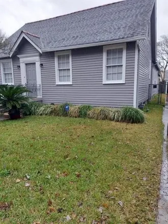 Buy this 3 bed house on 2119 Joseph Street in New Orleans, LA 70115