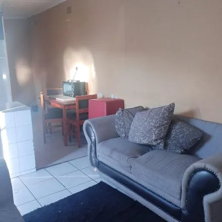 Rent this 1 bed apartment on Donovan Road in Montclair, Durban