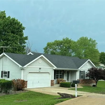 Buy this 3 bed house on 1000 Cathy Circle in St. Clair, MO 63077