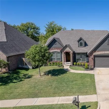 Buy this 4 bed house on 11004 South Sycamore Street in Jenks, OK 74037