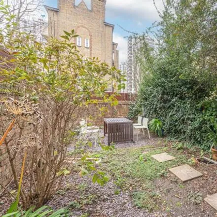 Rent this 3 bed townhouse on Kairos community trust in 59 Bethwin Road, London