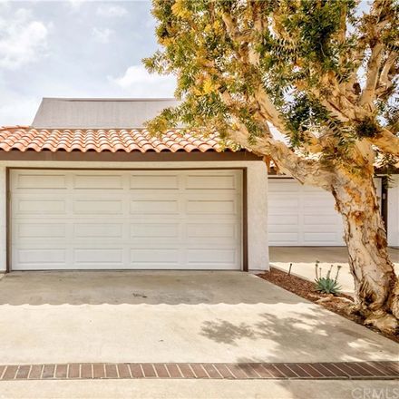 Rent this 3 bed townhouse on Ocean Ct in Venice, CA