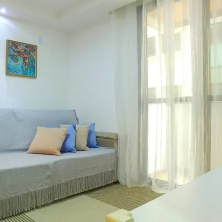 Rent this 2 bed apartment on Conselho Regional de Engenharia e Agronomia de Alagoas - Crea-AL in Rua Osvaldo Sarmento 22, Farol