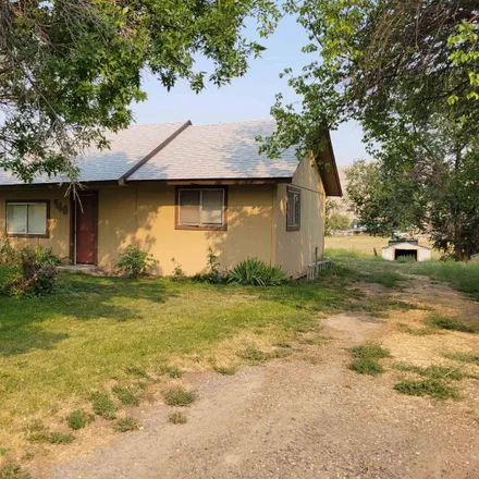 Buy this 1 bed house on 944 Cottage Street South in Vale, Malheur County