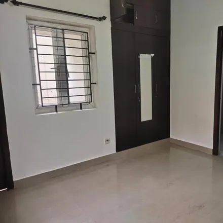 Rent this 3 bed apartment on unnamed road in Zone 13 Adyar, - 600041