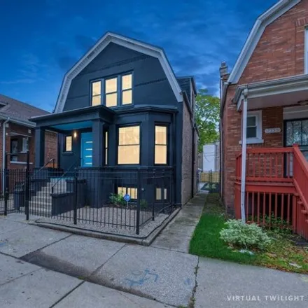 Image 2 - 7553 South Doctor Martin Luther King Junior Drive, Chicago, IL 60619, USA - House for sale