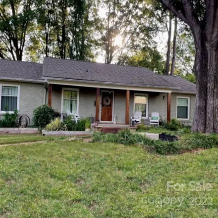 Buy this 3 bed house on 1140 Bevis Drive in Charlotte, NC 28209