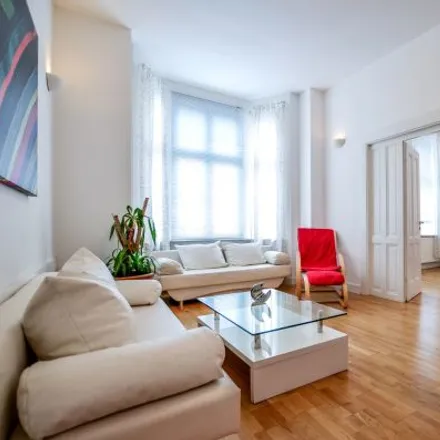Rent this 4 bed apartment on Urfa Tadim Kebap in Neusser Straße 194, 50733 Cologne
