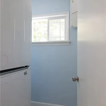 Rent this 3 bed apartment on 2345 Teviot Street in Los Angeles, CA 90039