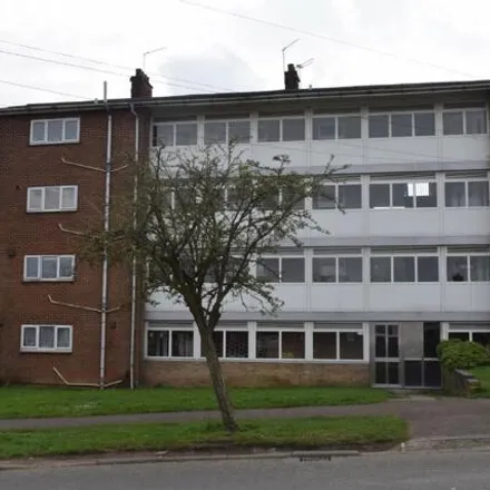 Rent this studio apartment on Dorlecote Road in Donnithorne Avenue, Nuneaton