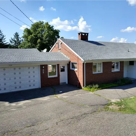 Buy this 3 bed house on 529 Torrington Road in Litchfield, CT 06759