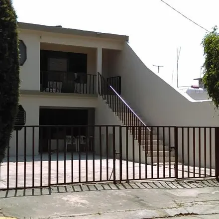 Rent this 2 bed duplex on Privada Palma Licuala in Palmitas, 62553 Tejalpa