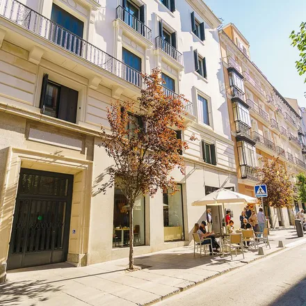 Image 6 - Banco Santander, Calle de Prim, 28004 Madrid, Spain - Apartment for rent