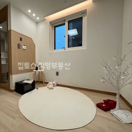 Rent this 1 bed apartment on 서울특별시 관악구 신림동 1429-45