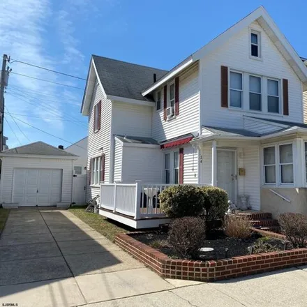 Rent this 3 bed house on 86 North Iroquois Avenue in Margate City, Atlantic County