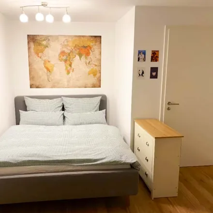 Rent this 3 bed room on Parkstraße 11 in 60322 Frankfurt, Germany