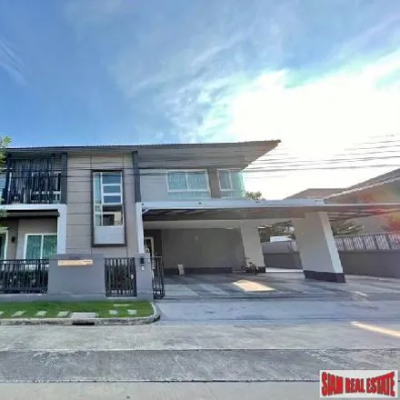 Buy this 4 bed house on Bang Na