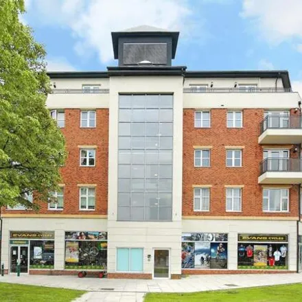 Image 2 - Greyhound Hill, Watford Way, The Hyde, London, NW4 4JE, United Kingdom - Apartment for sale