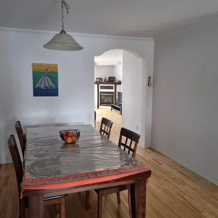 Rent this 1 bed apartment on 7 Avenue Papineau in Candiac, QC J5R 1X4