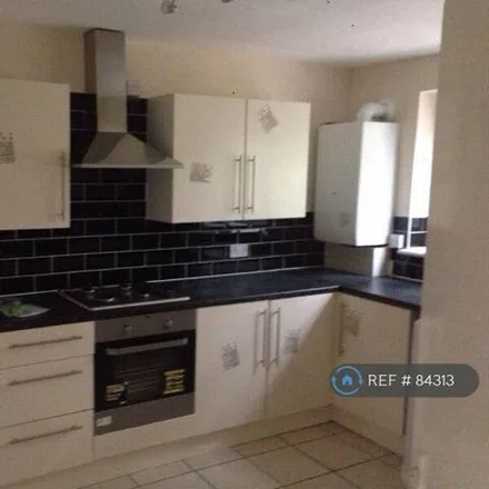Rent this 3 bed room on St John's Road in Londres, Great London